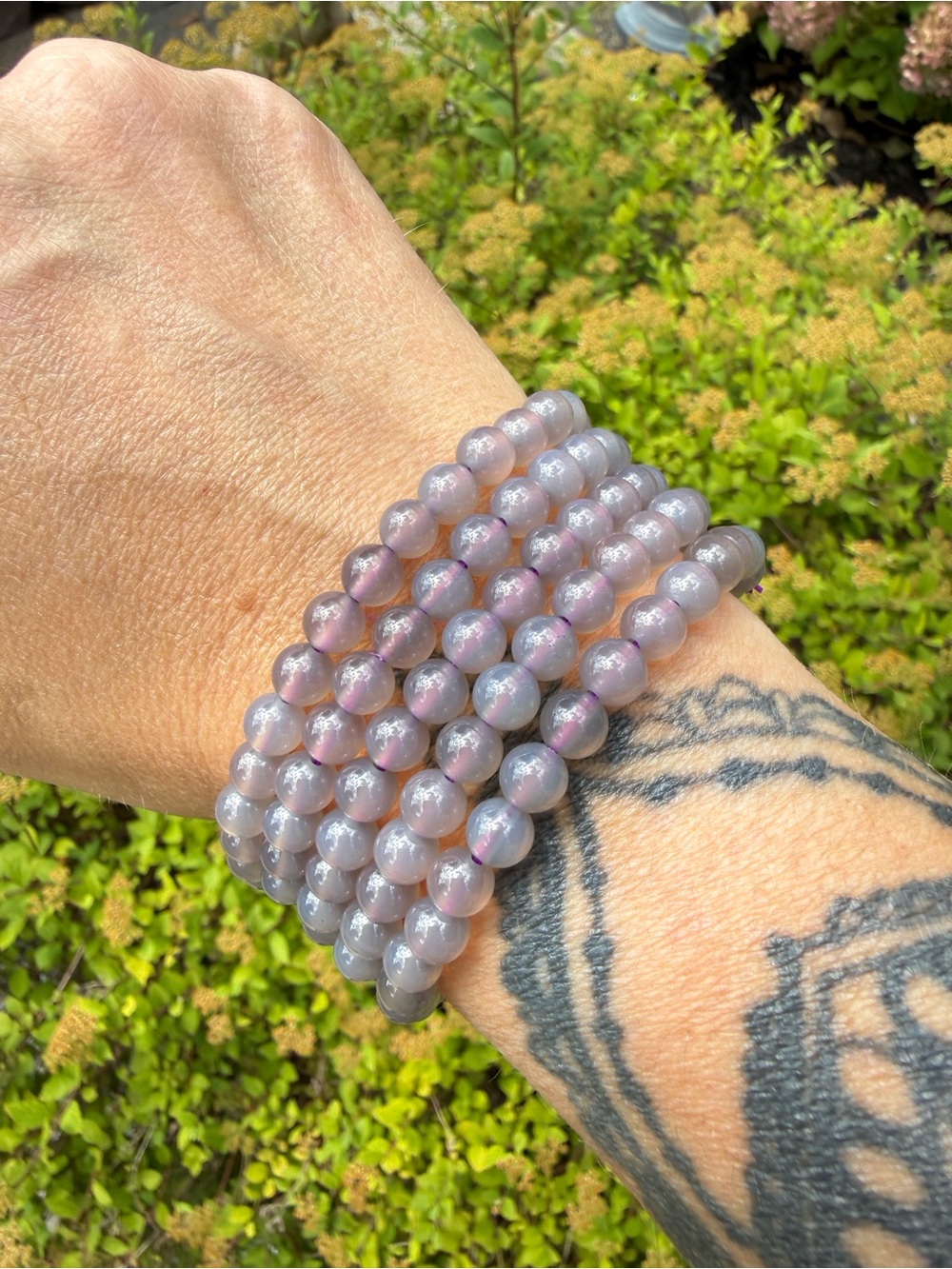 6mm Lavender Purple Chalcedony Beaded Bracelet - Picture 3 of 6